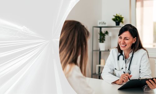 hyperdrive lines / blurred motion next to a female doctor talking to a patient